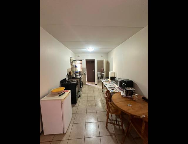 1 BEDROOM APARTMENT FOR SALE IN ALLANDALE